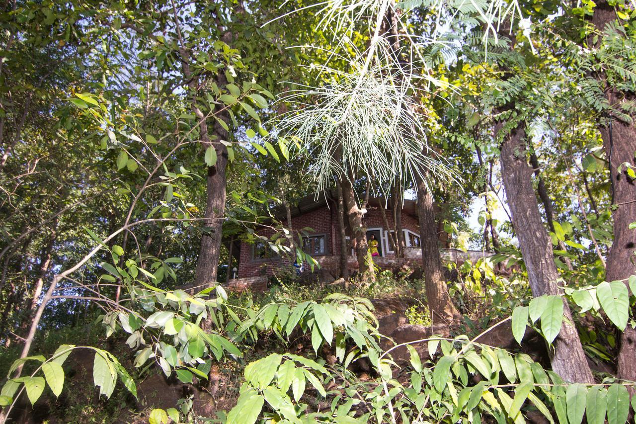 Sterling Nature Trails Dabhosa , Jawahar Birjpara Exteriör bild